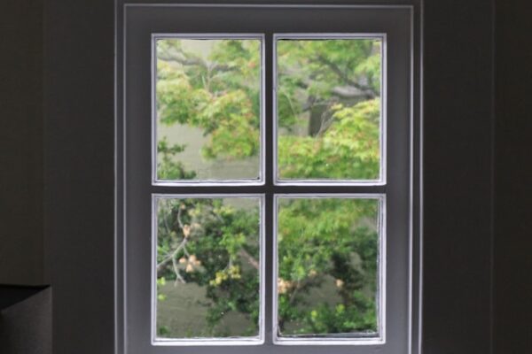 En omfattende guide til å velge og installere nye vinduer: Optimalisering av lys, stil og energieffektivitet